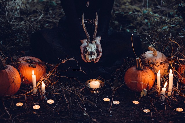 candles-g050713f29_640
